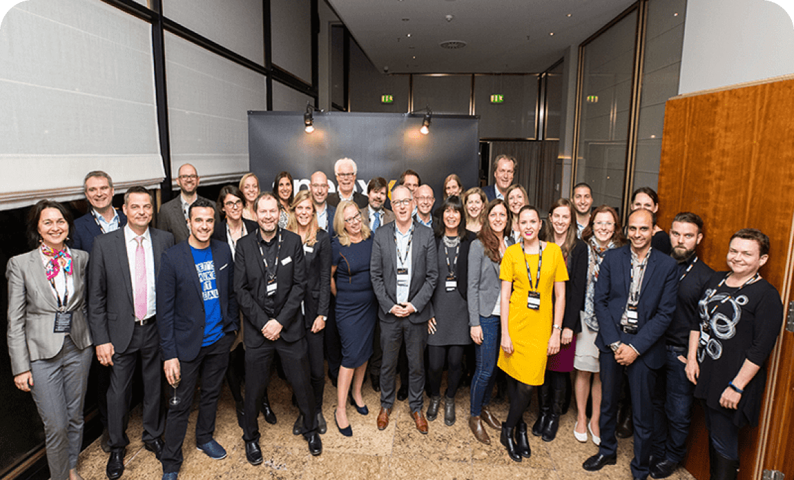 team-image